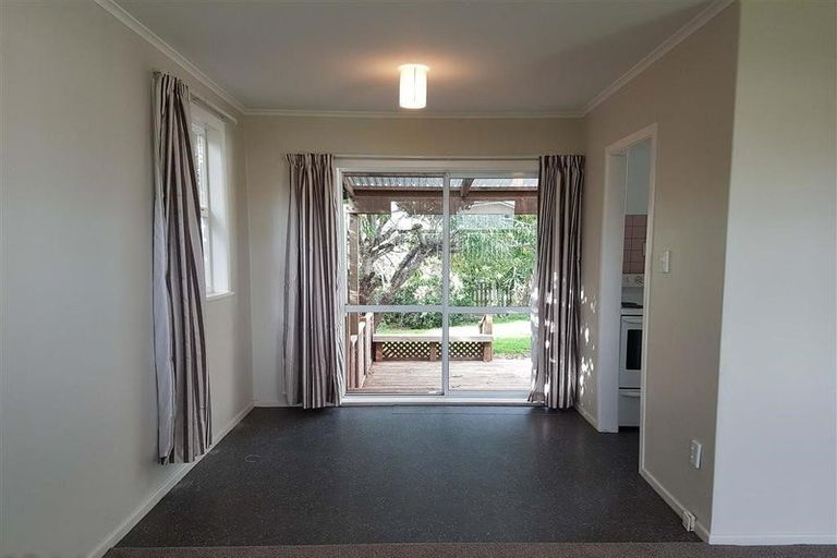 Photo of property in 82 Friedlanders Road, Manurewa, Auckland, 2102