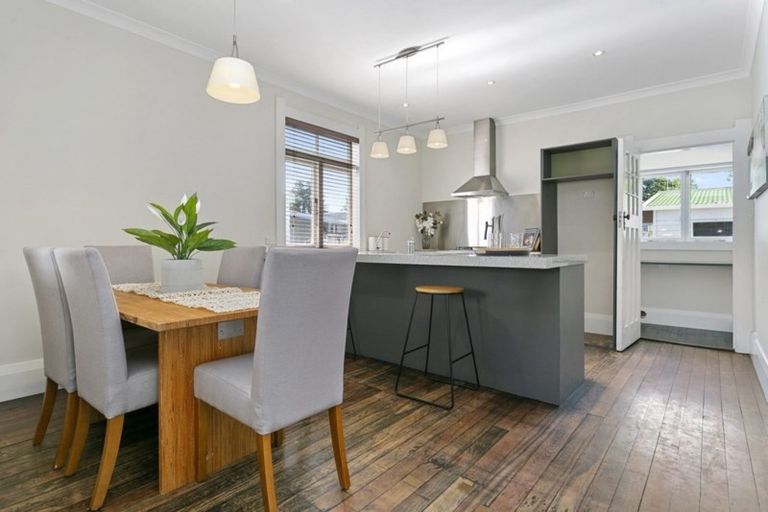 Photo of property in 29 Princes Street, Cambridge, 3434