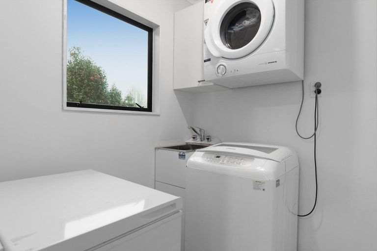 Photo of property in 4 Gray Avenue, Te Puke, 3119