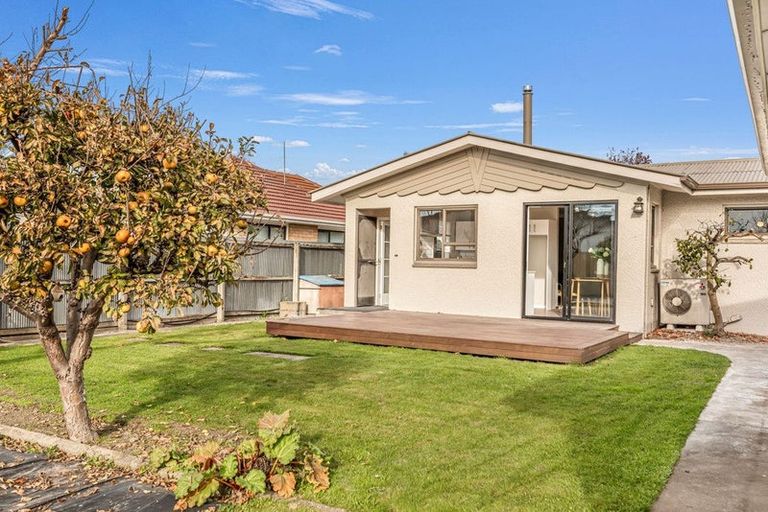 Photo of property in 37 Colwyn Street, Bryndwr, Christchurch, 8053