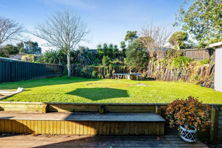 Photo of property in 5 Hobart Drive, Spotswood, New Plymouth, 4310
