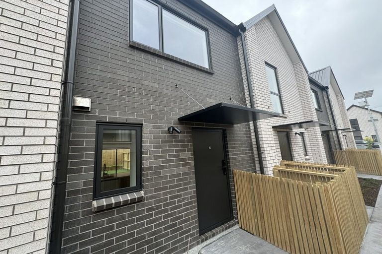 Photo of property in 6/3 Eskdale Road, Birkdale, Auckland, 0626