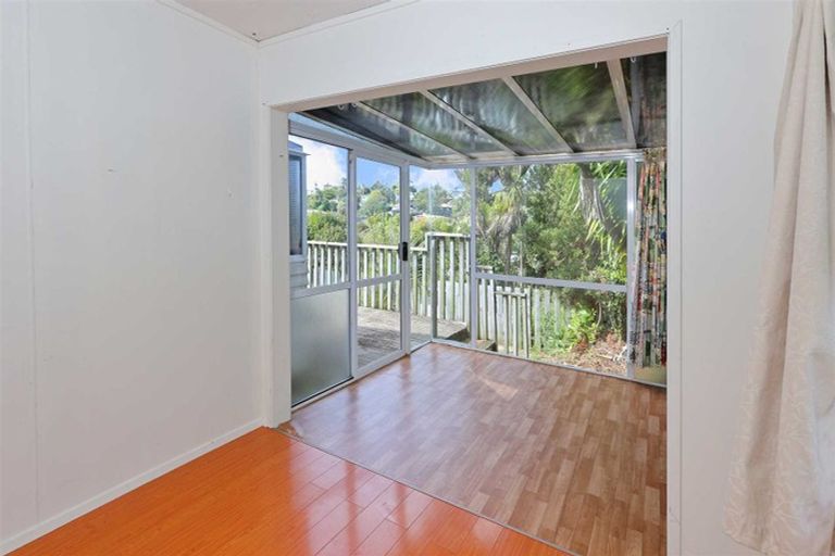 Photo of property in 40 Glamorgan Drive, Torbay, Auckland, 0630