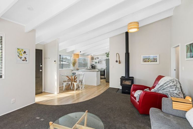 Photo of property in 106a Martin Road, Paraparaumu Beach, Paraparaumu, 5032