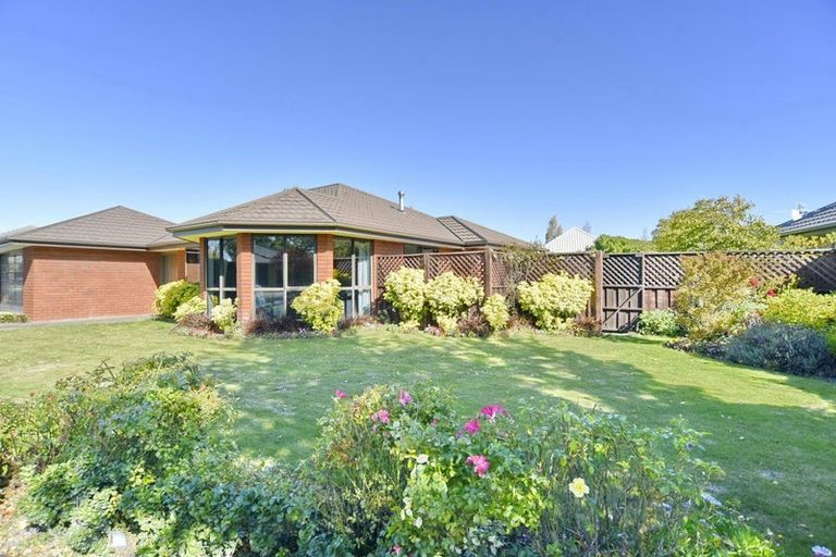 Photo of property in 17 Mounter Avenue, Northwood, Christchurch, 8051