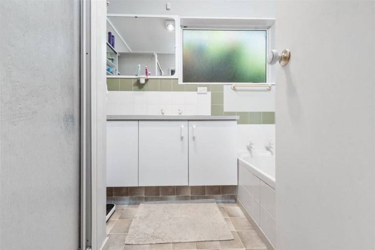 Photo of property in 14a Bayfair Drive, Mount Maunganui, 3116