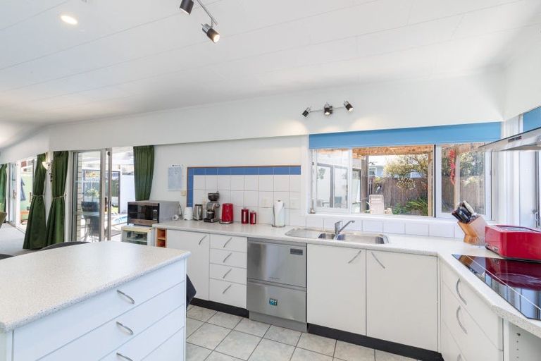 Photo of property in 7 Snell Grove, Clouston Park, Upper Hutt, 5018