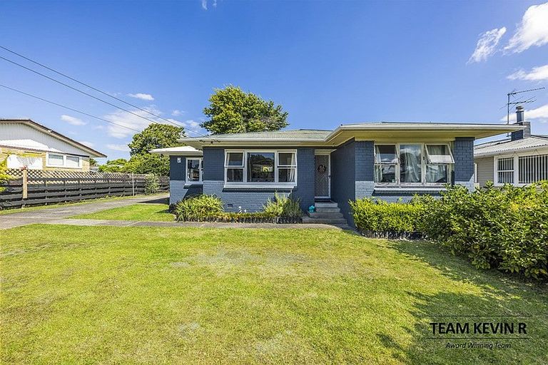 Photo of property in 87 Old Wairoa Road, Papakura, 2110