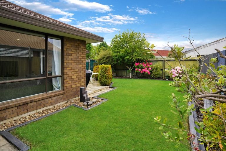 Photo of property in 32 Meadow Street, Papanui, Christchurch, 8052