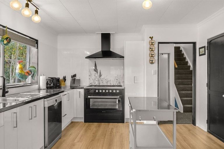 Photo of property in 11 Cape Foulwind Road, Carters Beach, Westport, 7892