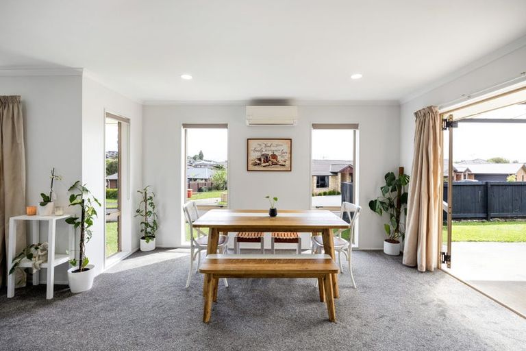 Photo of property in 4 Everton Place, Grandview Heights, Hamilton, 3200