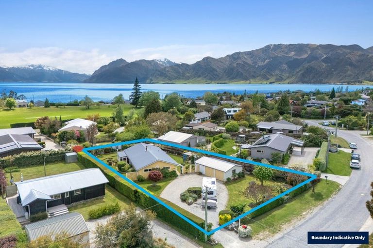 Photo of property in 114 Noema Terrace, Lake Hawea, Wanaka, 9382