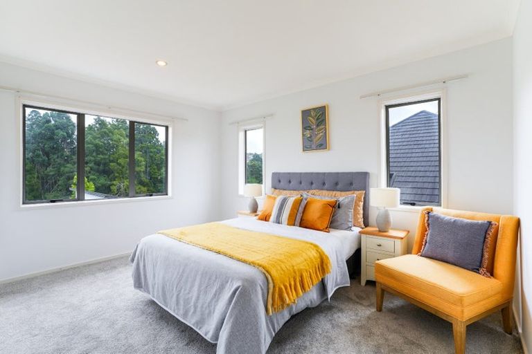 Photo of property in 12 Kouras Place, Flat Bush, Auckland, 2016