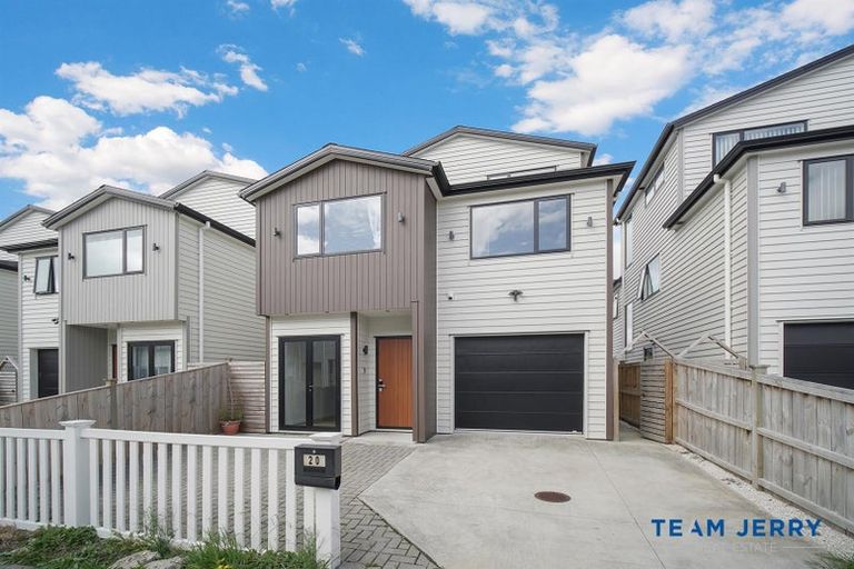Photo of property in 20 Laquinta Place, Flat Bush, Auckland, 2019