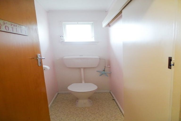 Photo of property in 92 Scott Street, Strathern, Invercargill, 9812