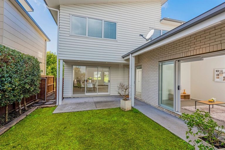 Photo of property in 8 Toheroa Street, Hobsonville, Auckland, 0616
