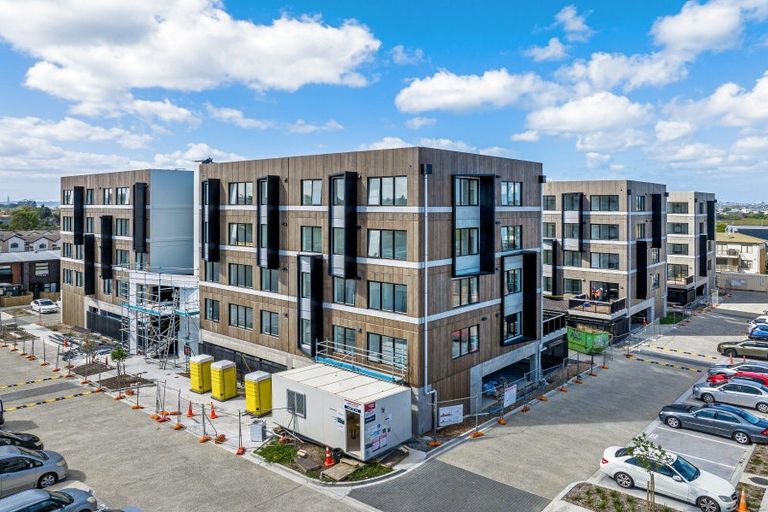 Photo of property in 148 Mcleod Road, Te Atatu South, Auckland, 0610