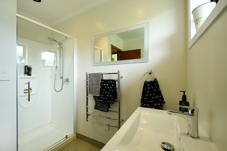 Photo of property in 6 James Place, Richmond, 7020