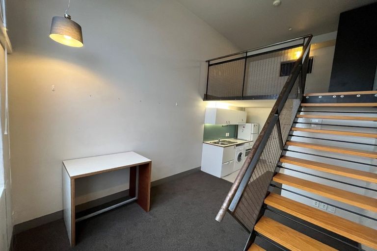 Photo of property in Urbane Apartments, 35/29 Webb Street, Mount Cook, Wellington, 6011