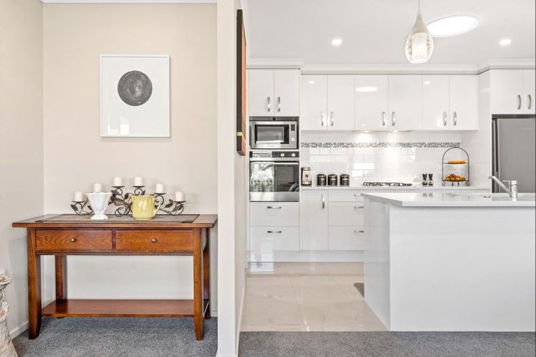 Photo of property in 20 Kokihi Lane, Snells Beach, 0920