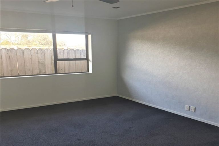 Photo of property in 86 Racecourse Road, Waiuku, 2123