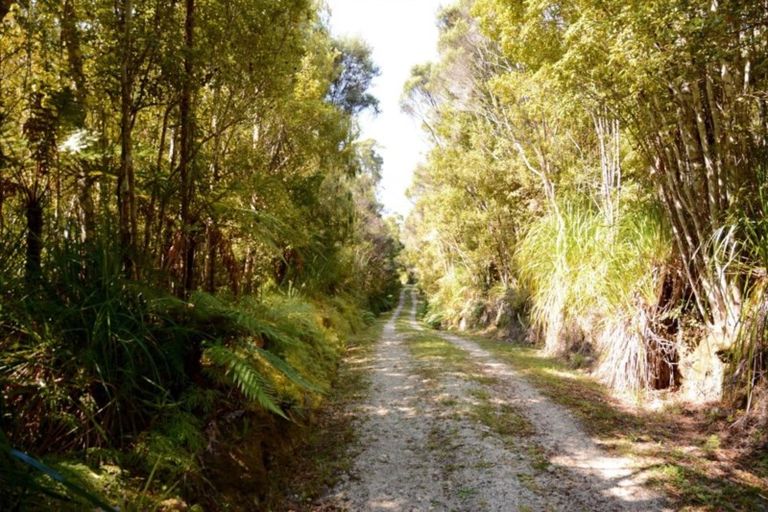 Photo of property in 107 South Terrace Road, Karamea, 7893