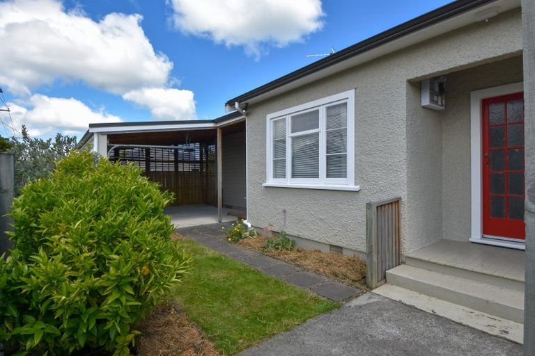 Photo of property in 105 Broadway, Carterton, 5713