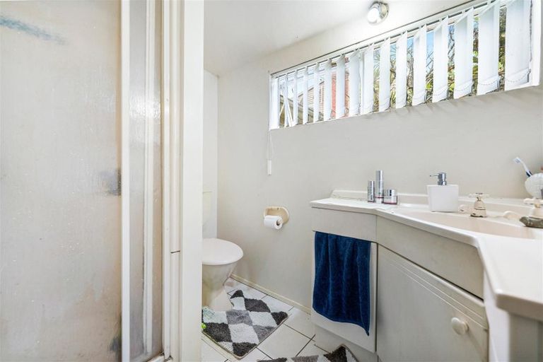 Photo of property in 50 Routley Drive, Glen Eden, Auckland, 0602