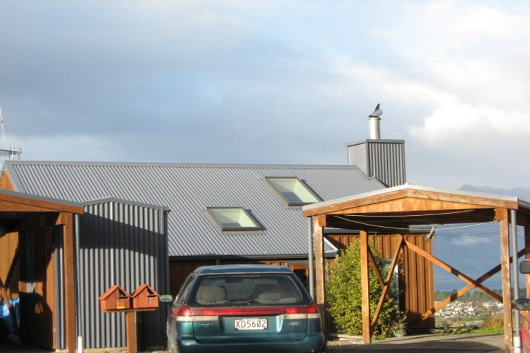 Photo of property in 5 Nugget Knob, Queenstown, 9300