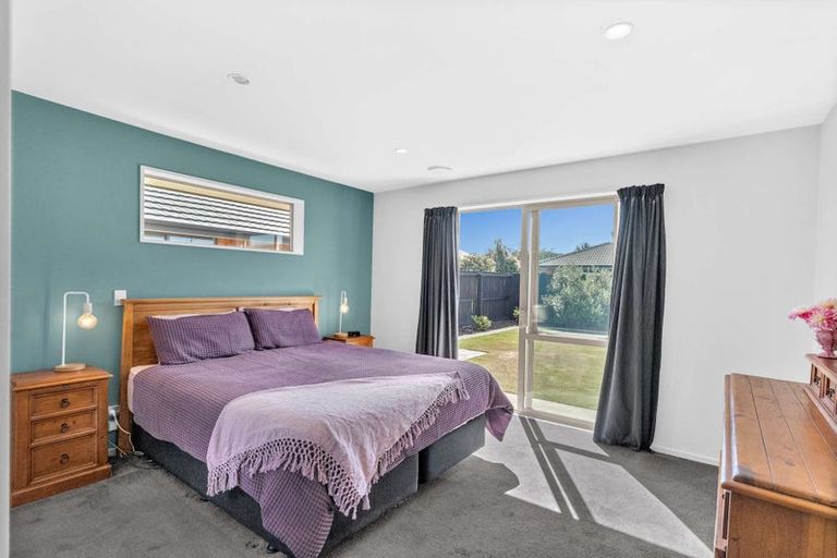 Photo of property in 6 Donatello Drive, Rolleston, 7614