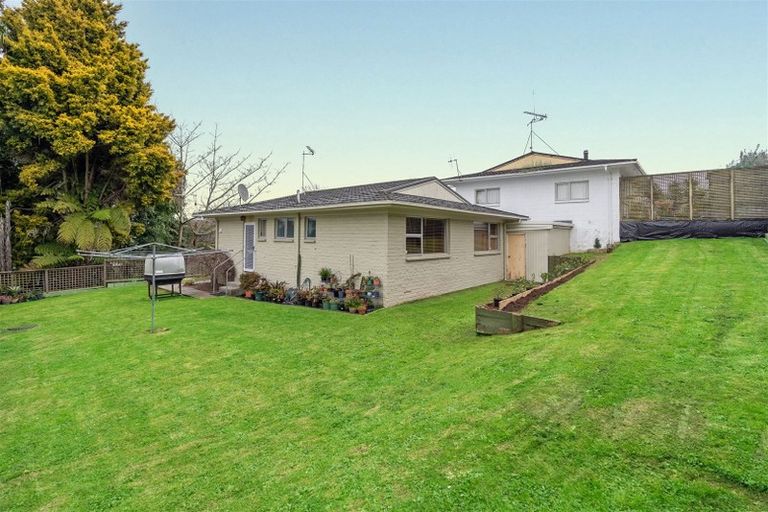 Photo of property in 29a Alison Street, Hamilton Lake, Hamilton, 3204