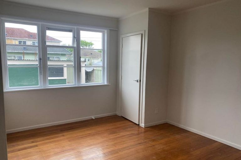 Photo of property in 57 Hewer Crescent, Naenae, Lower Hutt, 5011