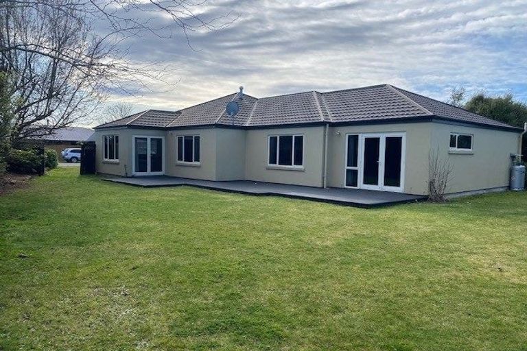 Photo of property in 18 Monet Vale, Rolleston, 7614