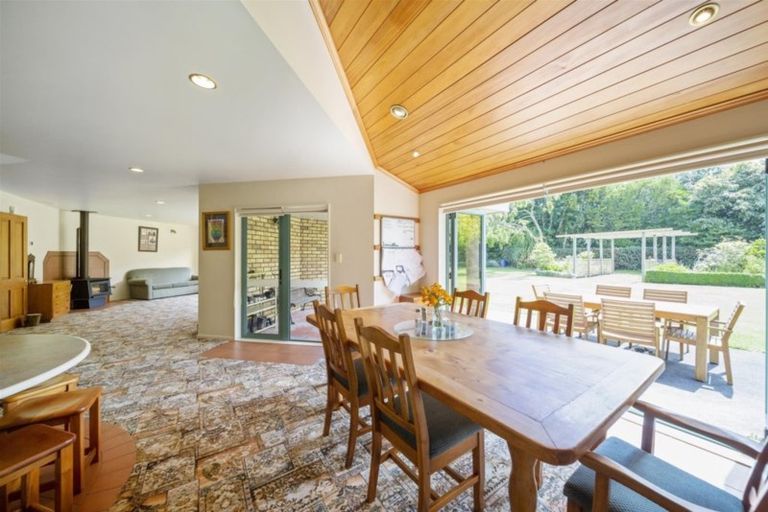 Photo of property in 173 South Road, Hawera, 4610