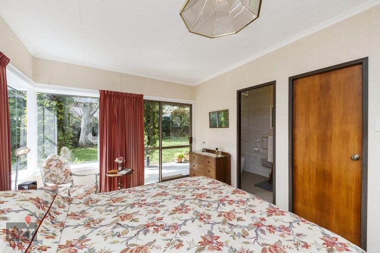 Photo of property in 4 Calder Place, Feilding, 4702
