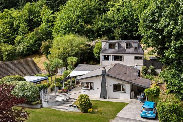 Photo of property in 125 Hallenstein Street, Queenstown, 9300
