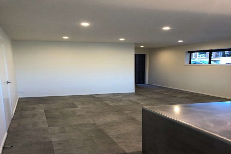 Photo of property in 209 Taieri Road, Kaikorai, Dunedin, 9010