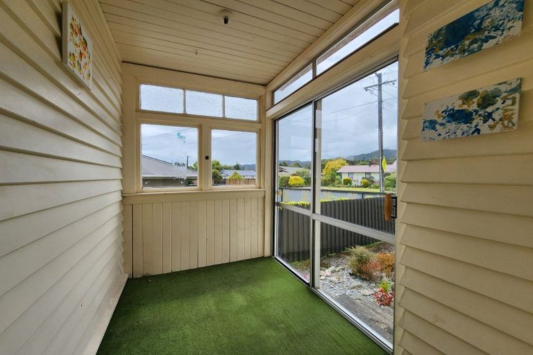 Photo of property in 25a Ballance Street, Runanga, 7803