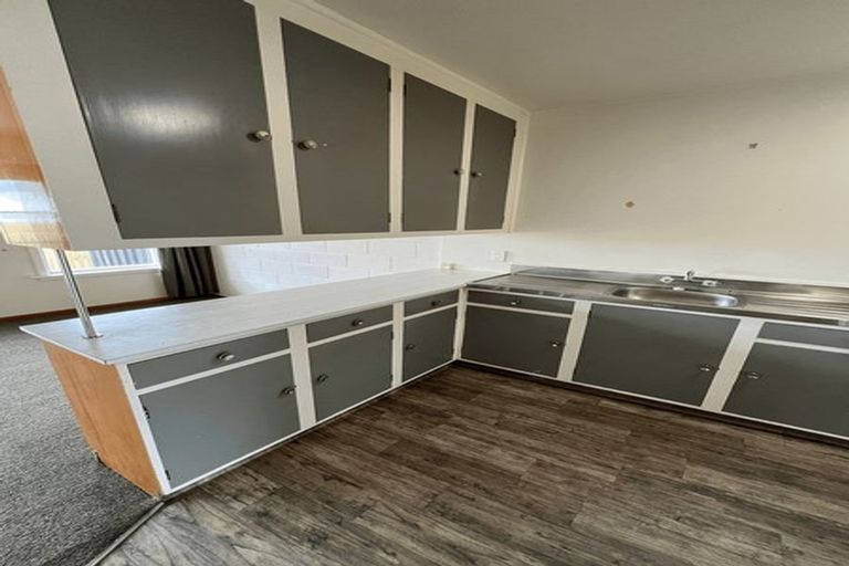 Photo of property in 7/7c Curletts Road, Sockburn, Christchurch, 8042