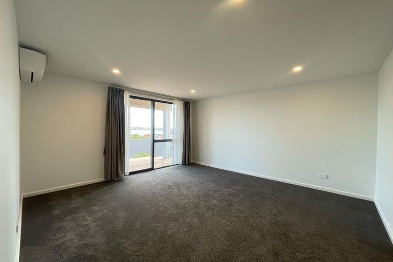 Photo of property in 43 Waller Avenue, Bucklands Beach, Auckland, 2012