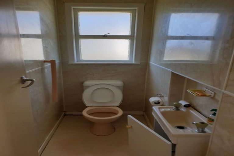 Photo of property in 12 Grebe Street, Manurewa, Auckland, 2102