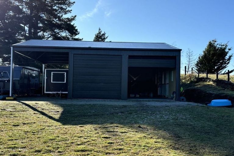 Photo of property in 2 Hill Street, Macraes, Palmerston, 9483