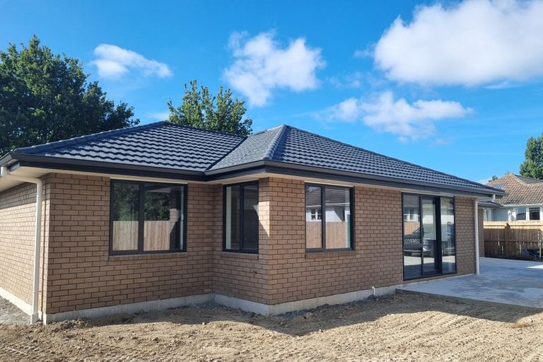 Photo of property in 14 Kummer Crescent, Masterton, 5810