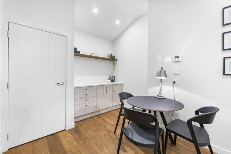 Photo of property in 5a Allison Avenue, Mount Maunganui, 3116