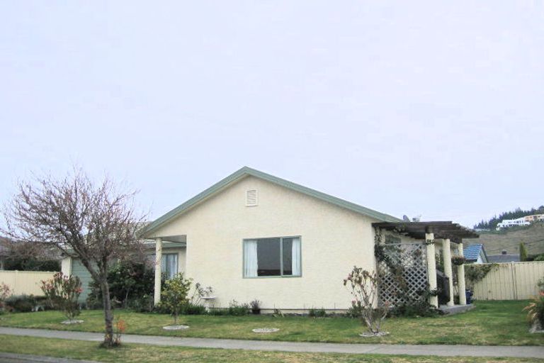 Photo of property in 88 Kensington Drive, Taradale, Napier, 4112