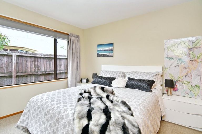 Photo of property in 2/2 Kintyre Drive, Broomfield, Christchurch, 8042