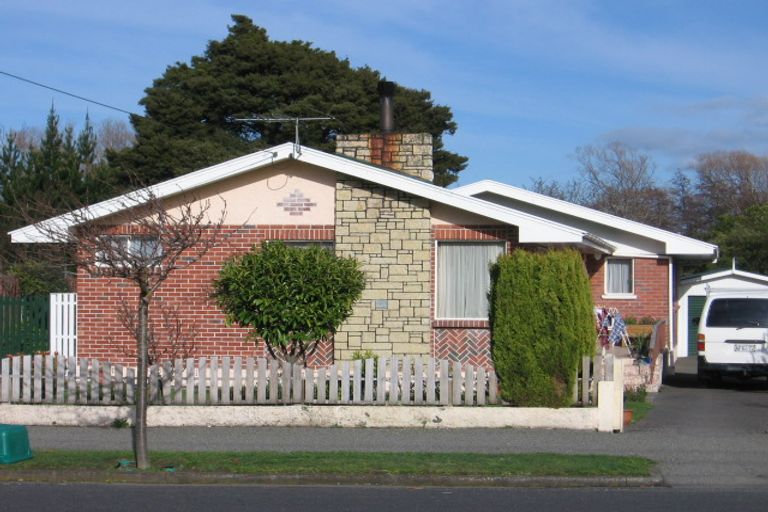 Photo of property in 71 Oxford Street, Lansdowne, Masterton, 5810