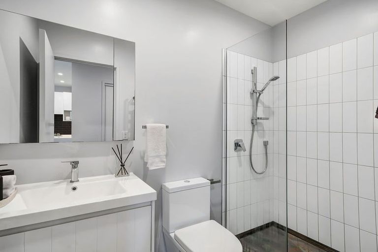 Photo of property in 204/77 Hobsonville Point Road, Hobsonville, Auckland, 0616