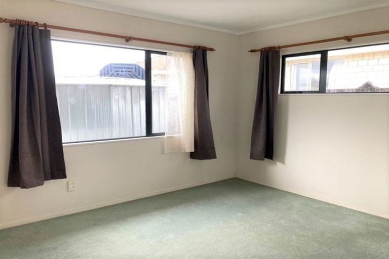 Photo of property in 14 Margarita Rise, Pukekohe, 2120