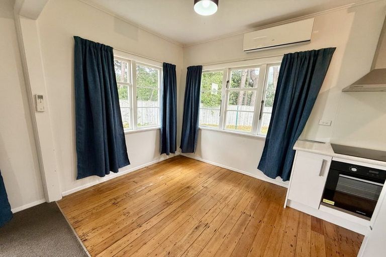 Photo of property in 11 Seddon Street, Naenae, Lower Hutt, 5011